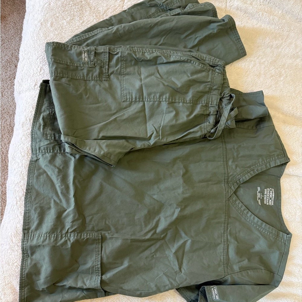 Cherokee Core Stretch Olive Scrub Set